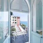 The Dream 3 - Sea View *