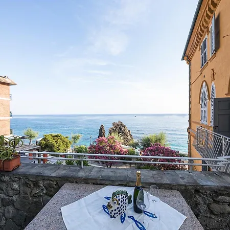 The Dream 3 Monterosso al Mare