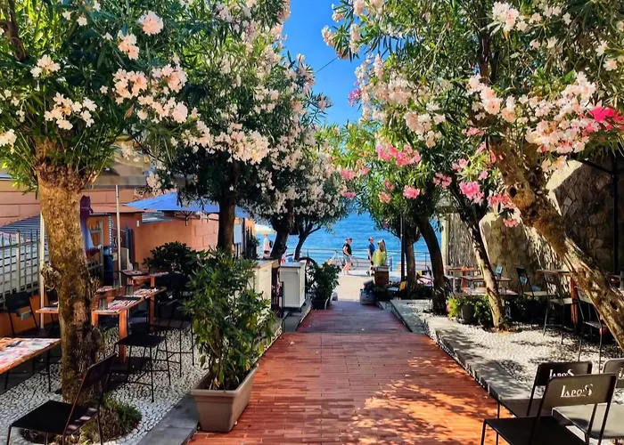 The Dream 3 - Sea View *